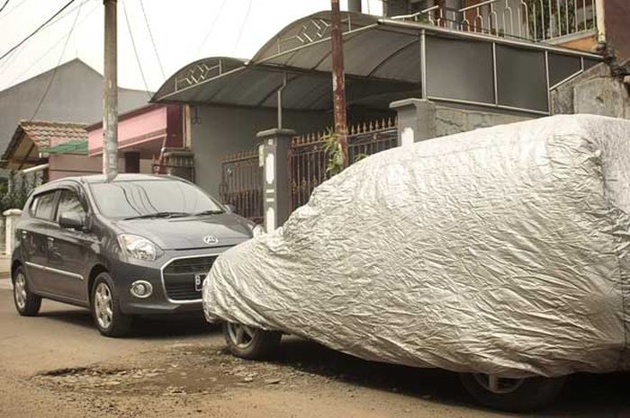 cara merawat mobil tanpa garasi