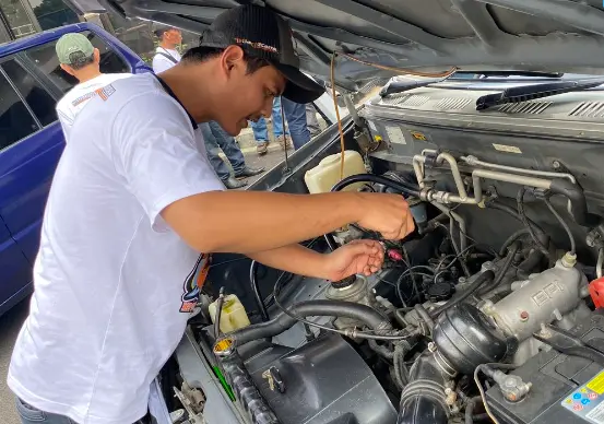 penyebab mesin mobil ngelitik