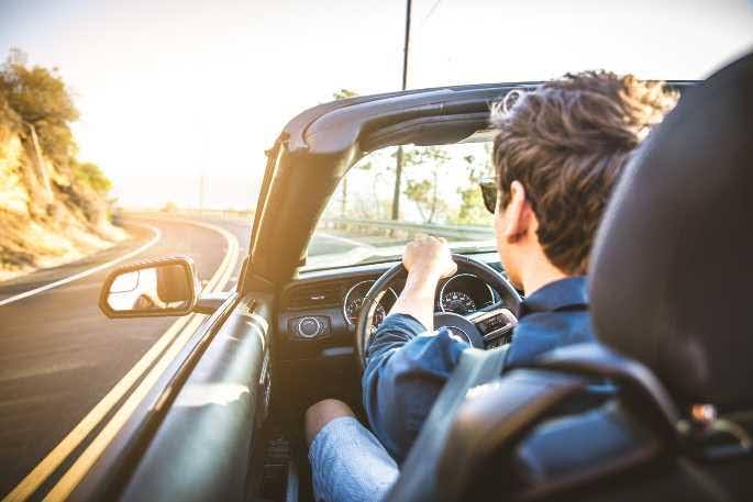 apa itu mobil jenis convertible? berikut contoh-contohnya!